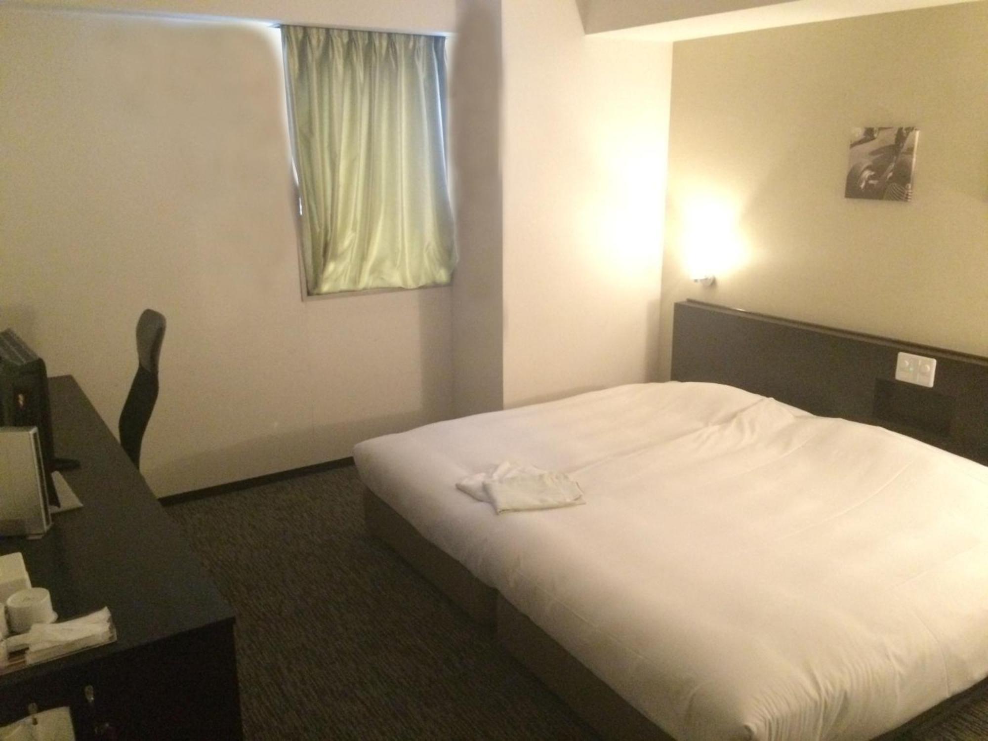 บิซิเนสโฮเต็ล ซัน Hotel ชิซุโอกะ ภายนอก รูปภาพ